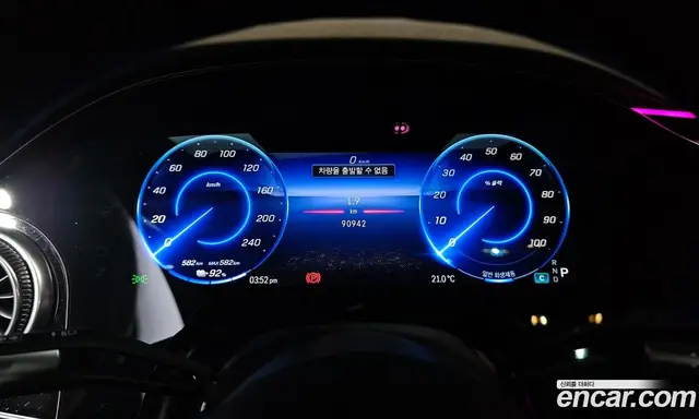Mercedes-Benz EQS 2022 0.3 автомат (гидро), миниатюра 11