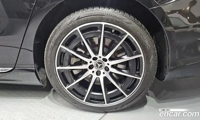 Mercedes-Benz EQS 2022 0.3 автомат (гидро), миниатюра 7