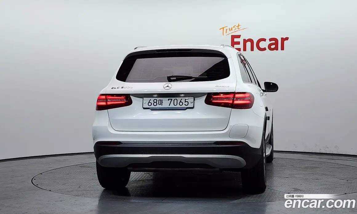 Mercedes-Benz GLC-Class 2018 2.0 автомат (гидро), фото 4