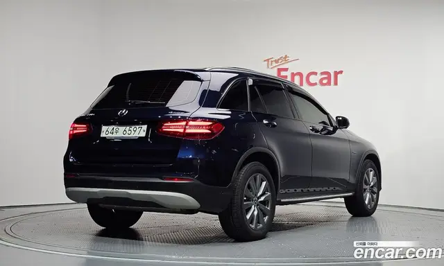 Mercedes-Benz GLC-Class 2019 2.0 автомат (гидро), миниатюра 2