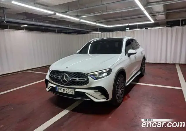 Mercedes-Benz GLC-Class, 2023, 28 036 км