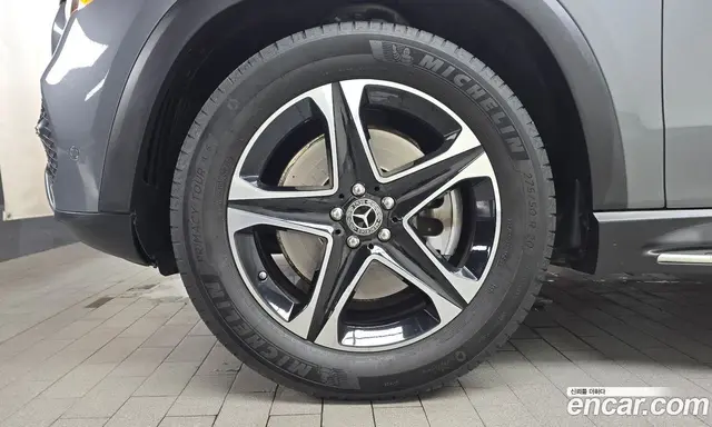 Mercedes-Benz GLE-Class 2021 2.0 автомат (гидро), миниатюра 4