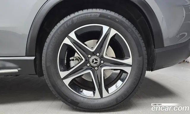 Mercedes-Benz GLE-Class 2021 2.0 автомат (гидро), миниатюра 6