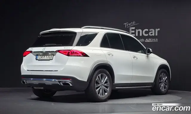 Mercedes-Benz GLE-Class 2021 1.9 автомат (гидро), миниатюра 2