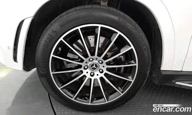 Mercedes-Benz GLE-Class 2023 3.0 автомат (гидро), миниатюра 5