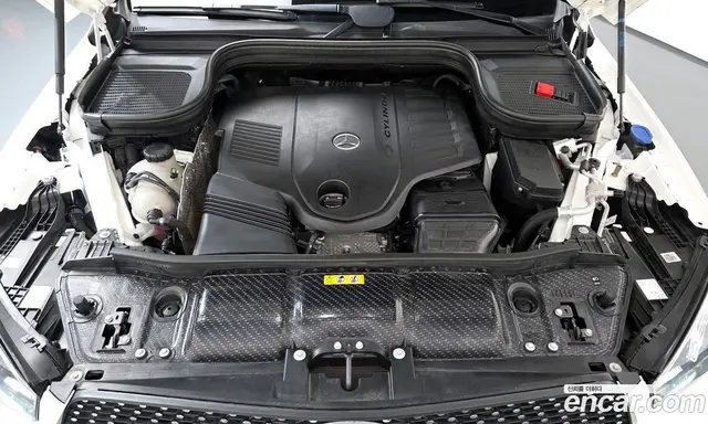 Mercedes-Benz GLE-Class 2023 3.0 автомат (гидро), миниатюра 6
