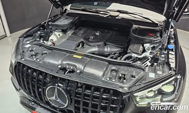 Mercedes-Benz GLE-Class 2025 2.0 автомат (гидро), миниатюра 6