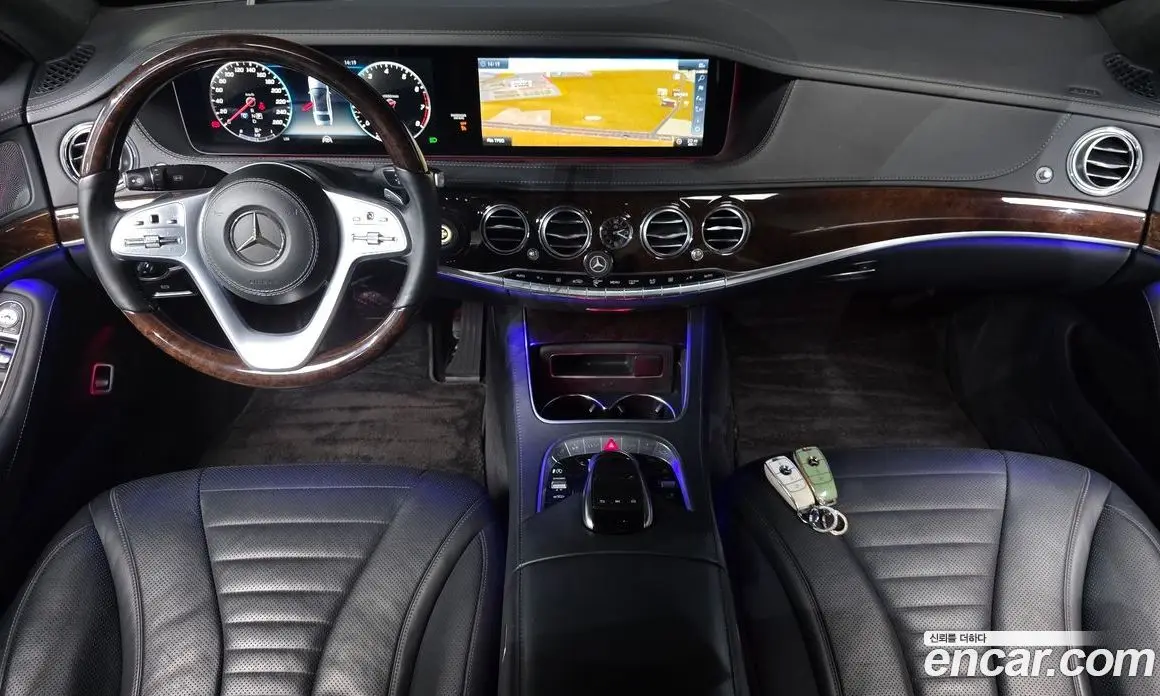 Mercedes-Benz S-Class 2018 4.0 автомат (гидро), фото 10 Mercedes-Benz S-Class 2018 4.0 автомат (гидро), фото 10