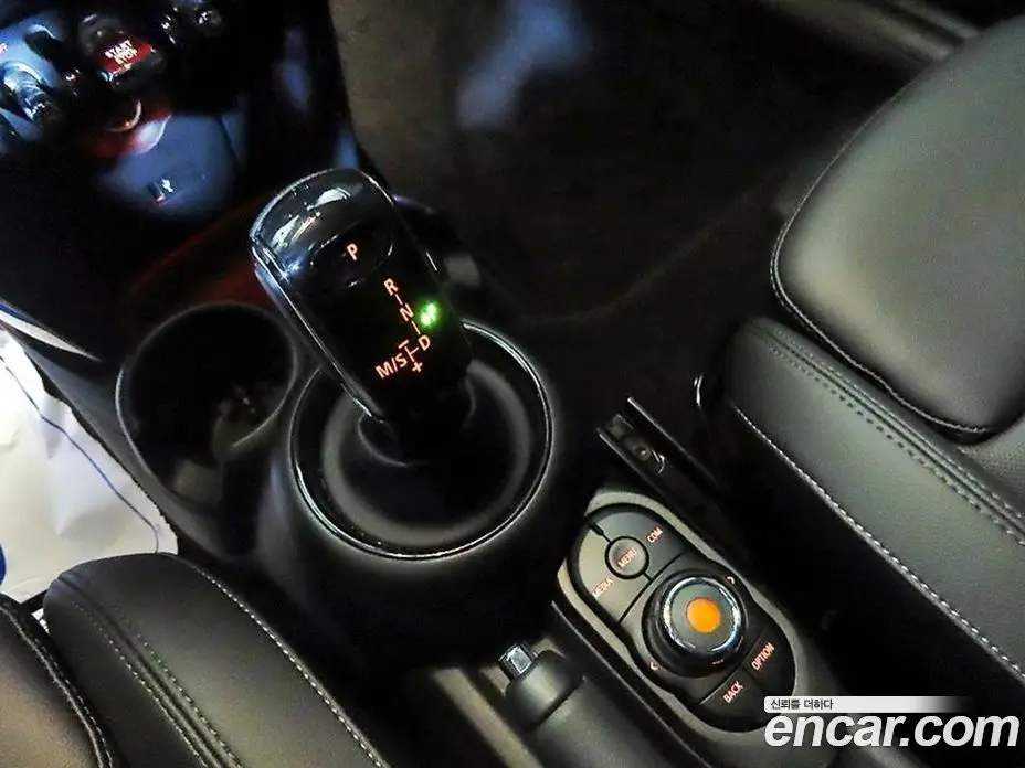 Mini Cooper 2020 1.5 автомат (гидро), фото 12 Mini Cooper 2020 1.5 автомат (гидро), фото 12