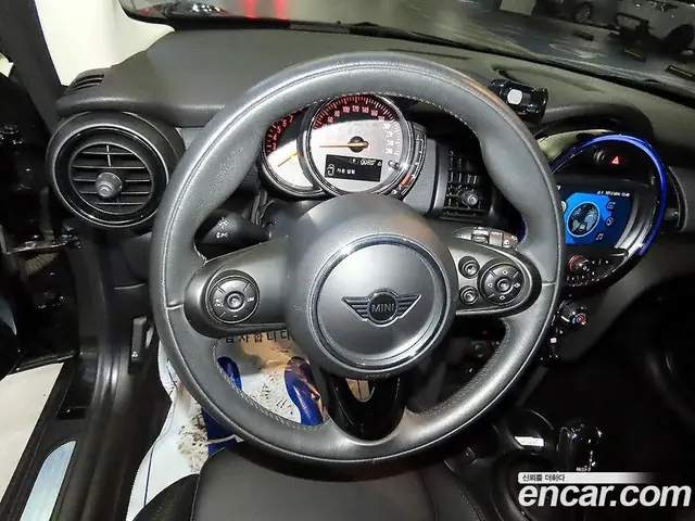 Mini Cooper 2020 1.5 автомат (гидро), миниатюра 7 Mini Cooper 2020 1.5 автомат (гидро), миниатюра 7