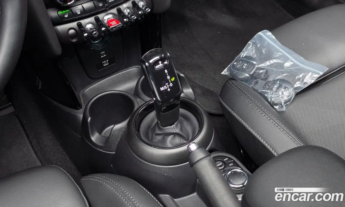 Mini Cooper 2022 1.5 автомат (гидро), фото 11