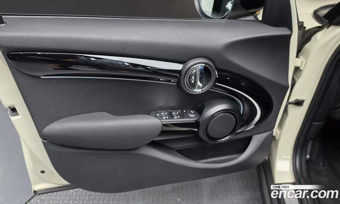 Mini Cooper 2022 1.5 автомат (гидро), фото 13