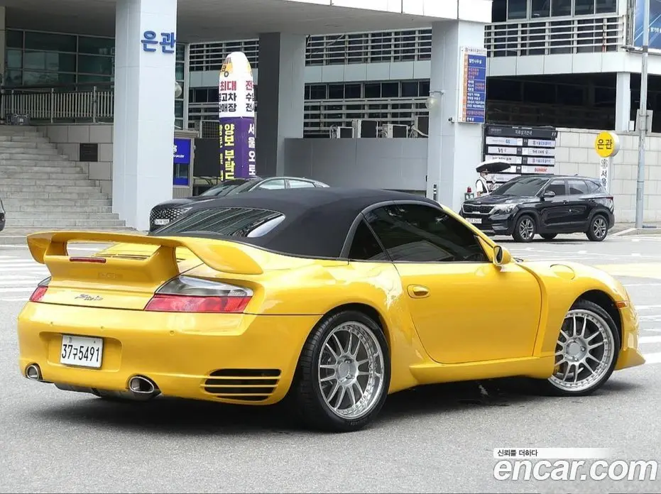Porsche 911 2004 3.6 механика, фото 3 Porsche 911 2004 3.6 механика, фото 3
