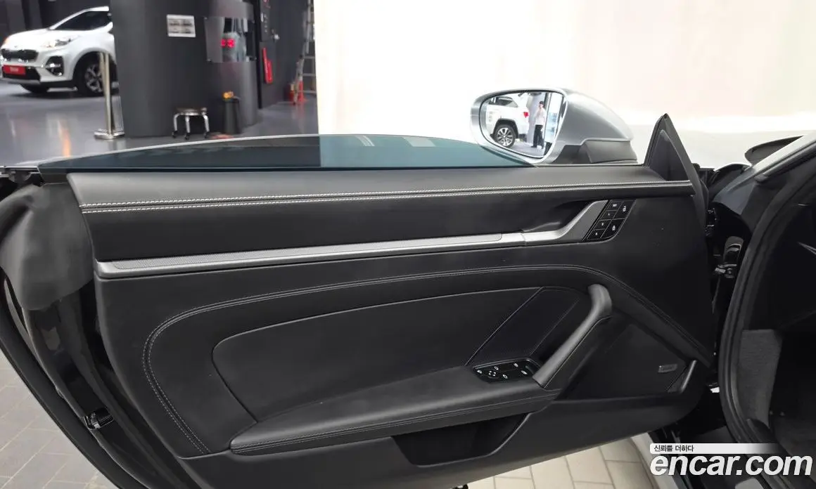 Porsche 911 2023 3.0 автомат (гидро), фото 13