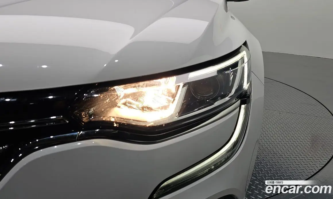 Renault (Samsung) SM6 2017 2.0 автомат (гидро), фото 8 Renault (Samsung) SM6 2017 2.0 автомат (гидро), фото 8