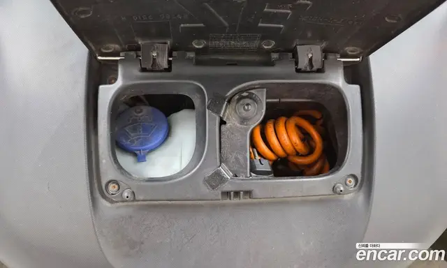 Renault (Samsung) Twizy 2019 0.1 автомат (гидро), миниатюра 6 Renault (Samsung) Twizy 2019 0.1 автомат (гидро), миниатюра 6