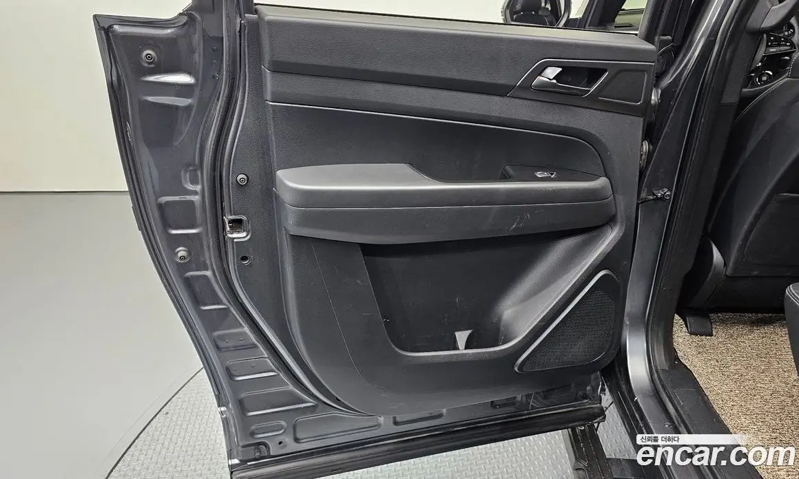 SsangYong Rexton 2021 2.2 автомат (гидро), фото 15