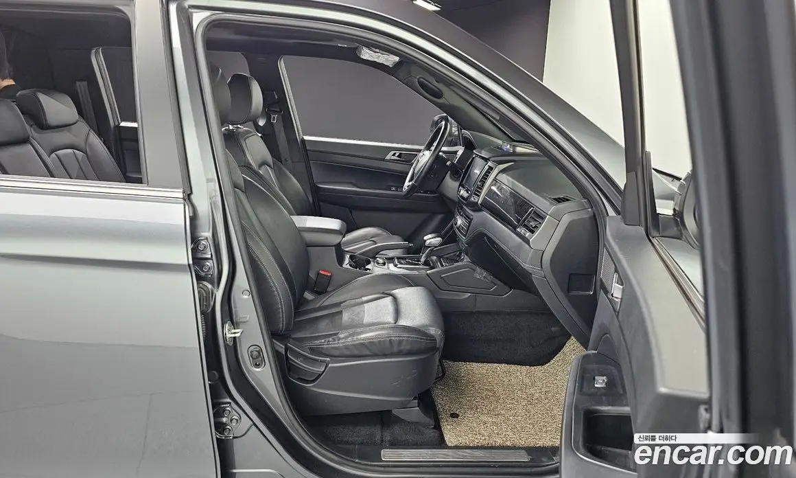 SsangYong Rexton 2021 2.2 автомат (гидро), фото 16