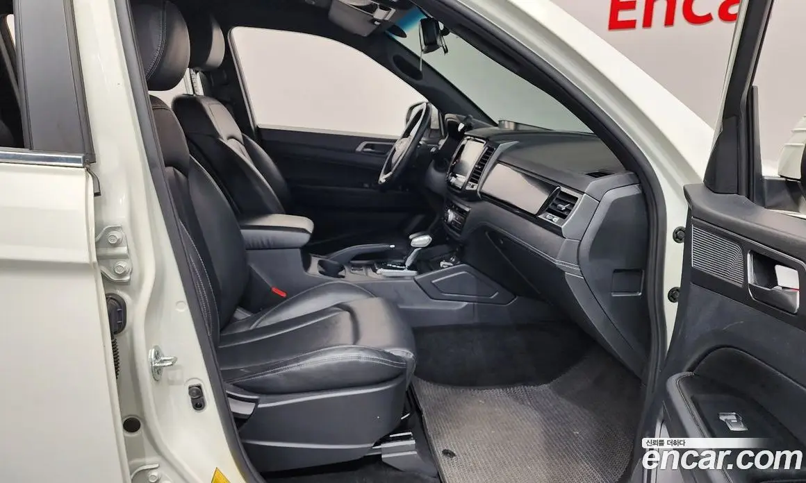 SsangYong Rexton 2022 2.2 автомат (гидро), фото 16 SsangYong Rexton 2022 2.2 автомат (гидро), фото 16