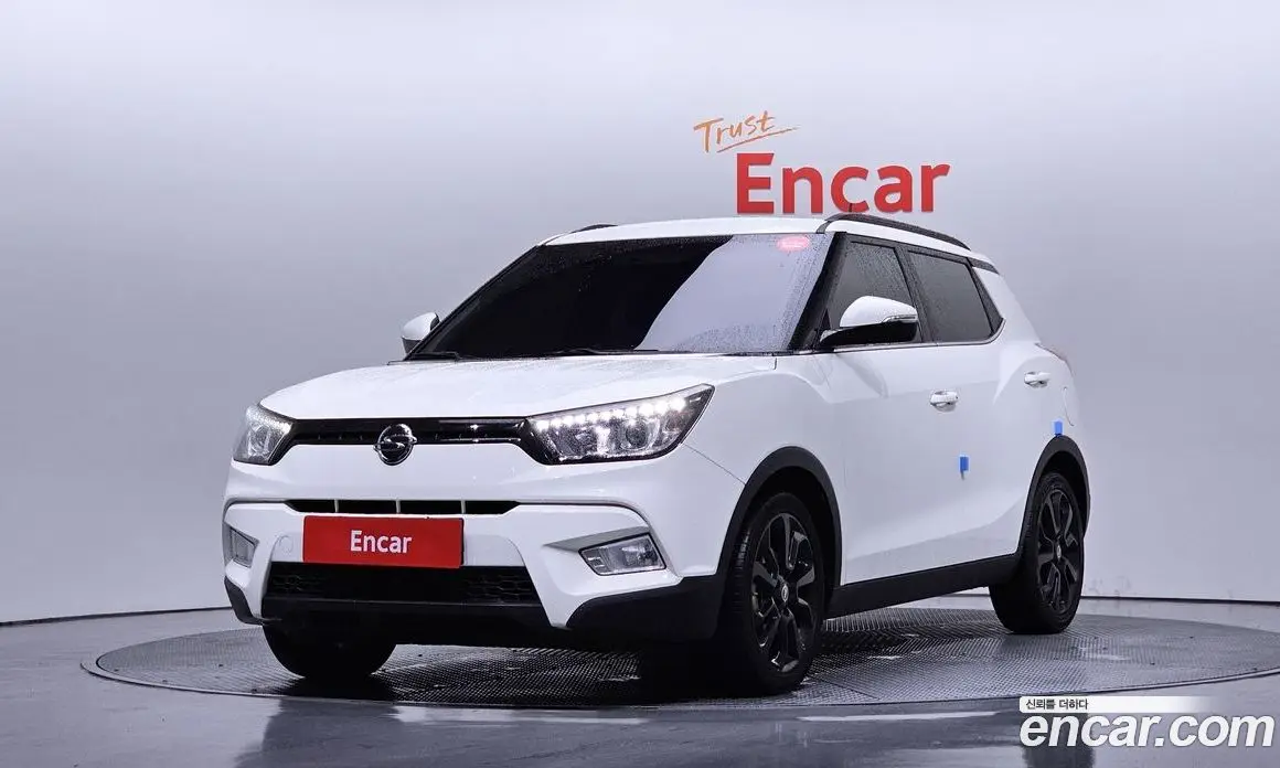 SsangYong TIBOLI 2015 1.6 автомат (гидро), фото 1