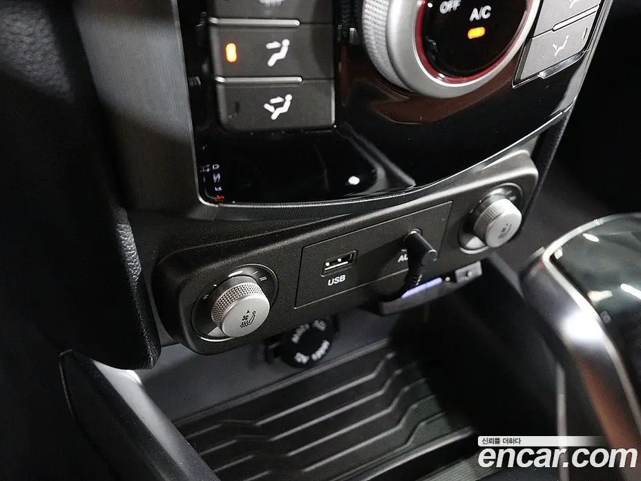 SsangYong TIBOLI 2018 1.6 автомат (гидро), фото 10 SsangYong TIBOLI 2018 1.6 автомат (гидро), фото 10