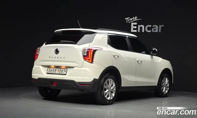 SsangYong TIBOLI 2019 1.5 автомат (гидро), миниатюра 2