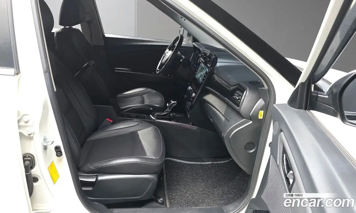 SsangYong TIBOLI 2019 1.5 автомат (гидро), фото 16