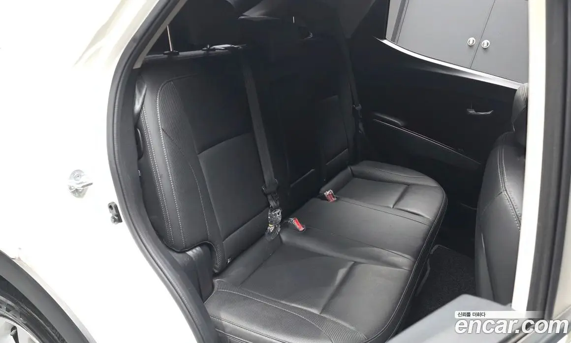 SsangYong TIBOLI 2019 1.5 автомат (гидро), фото 17