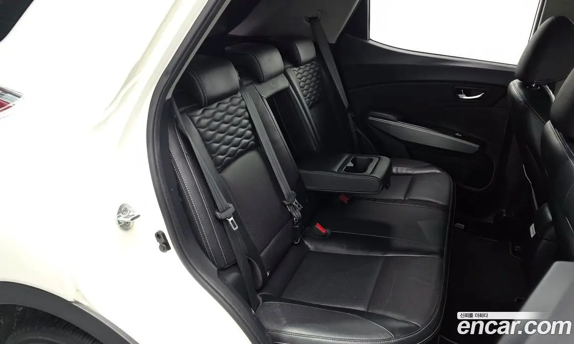 SsangYong TIBOLI 2019 1.6 автомат (гидро), фото 17
