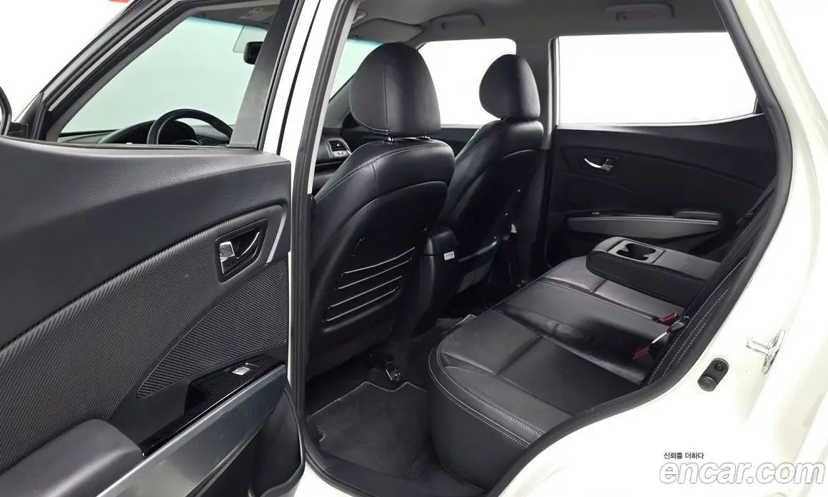 SsangYong TIBOLI 2019 1.6 автомат (гидро), фото 18