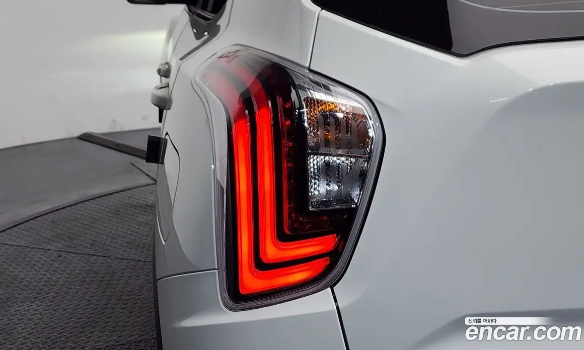 SsangYong TIBOLI 2019 1.6 автомат (гидро), фото 9
