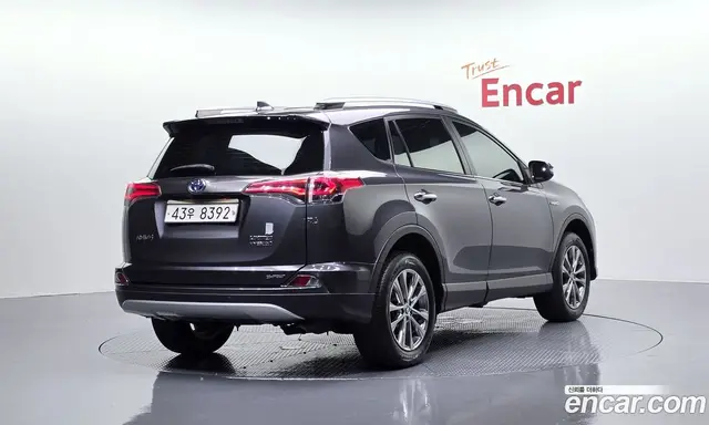 Toyota RAV4 2018 2.5 автомат (гидро), миниатюра 1