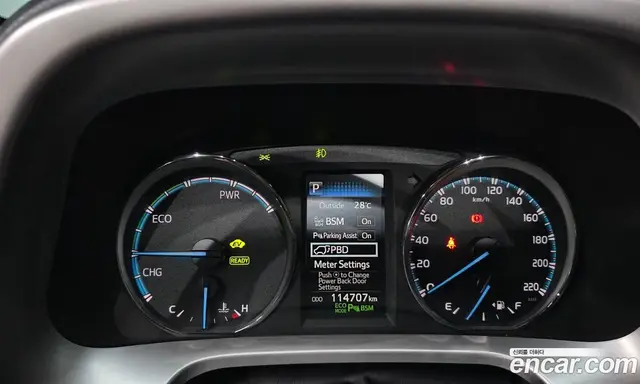 Toyota RAV4 2018 2.5 автомат (гидро), миниатюра 10