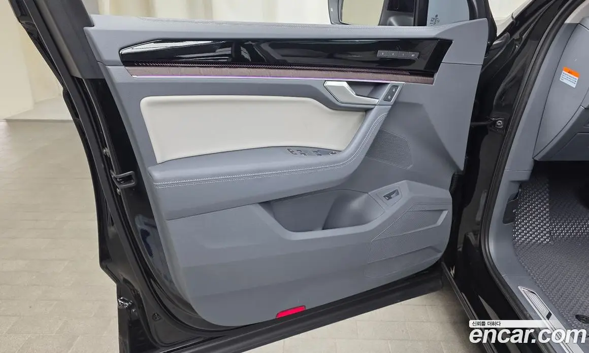 Volkswagen Touareg 2025 3.0 автомат (гидро), фото 13