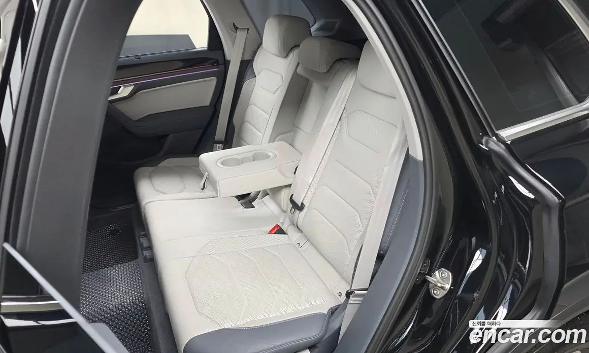 Volkswagen Touareg 2025 3.0 автомат (гидро), фото 17