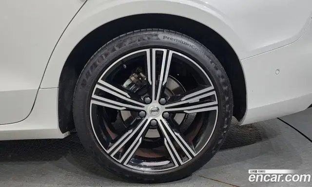 Volvo S60 2021 2.0 автомат (гидро), миниатюра 7 Volvo S60 2021 2.0 автомат (гидро), миниатюра 7