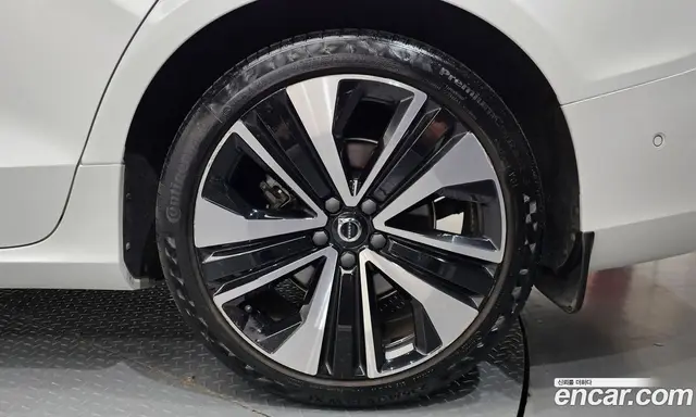 Volvo S60 2023 2.0 автомат (гидро), миниатюра 7 Volvo S60 2023 2.0 автомат (гидро), миниатюра 7