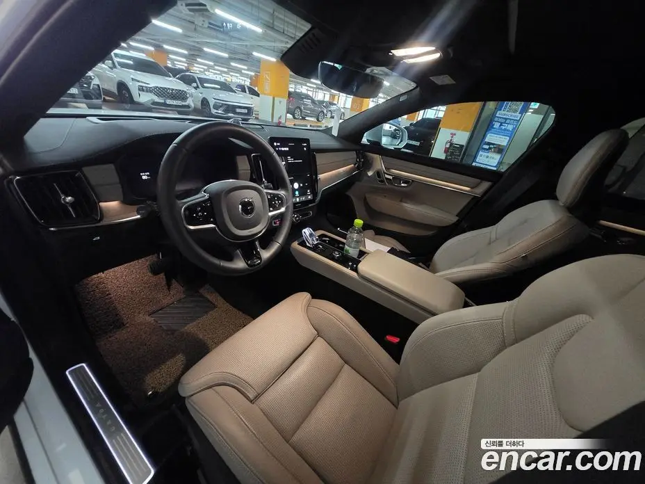 Volvo S90 2026 2.0 автомат (гидро), фото 11