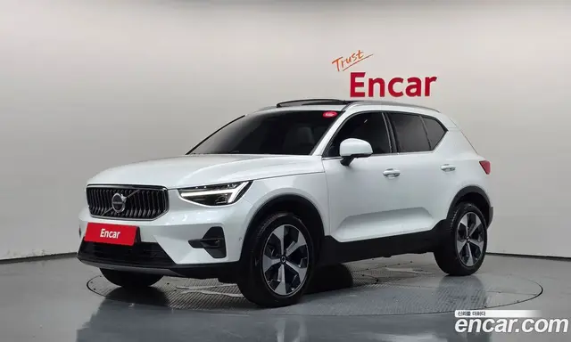 Volvo XC40, 2024, 18 941 км