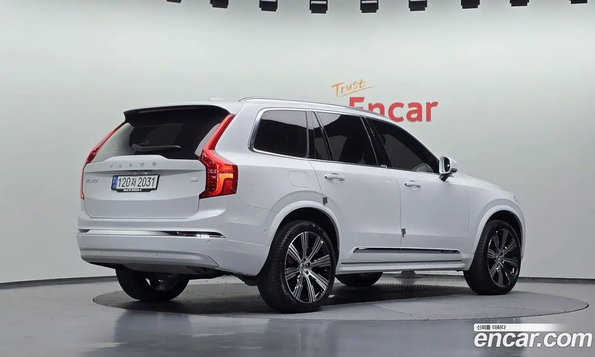 Volvo XC90 2022 2.0 автомат (гидро), фото 2 Volvo XC90 2022 2.0 автомат (гидро), фото 2