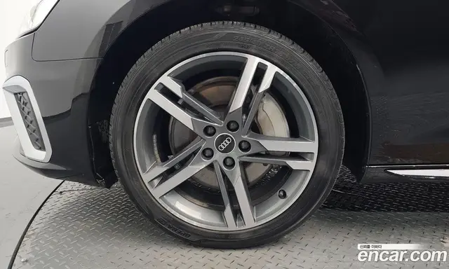 Audi A4 2021 2.0 автомат (гидро), миниатюра 4 Audi A4 2021 2.0 автомат (гидро), миниатюра 4