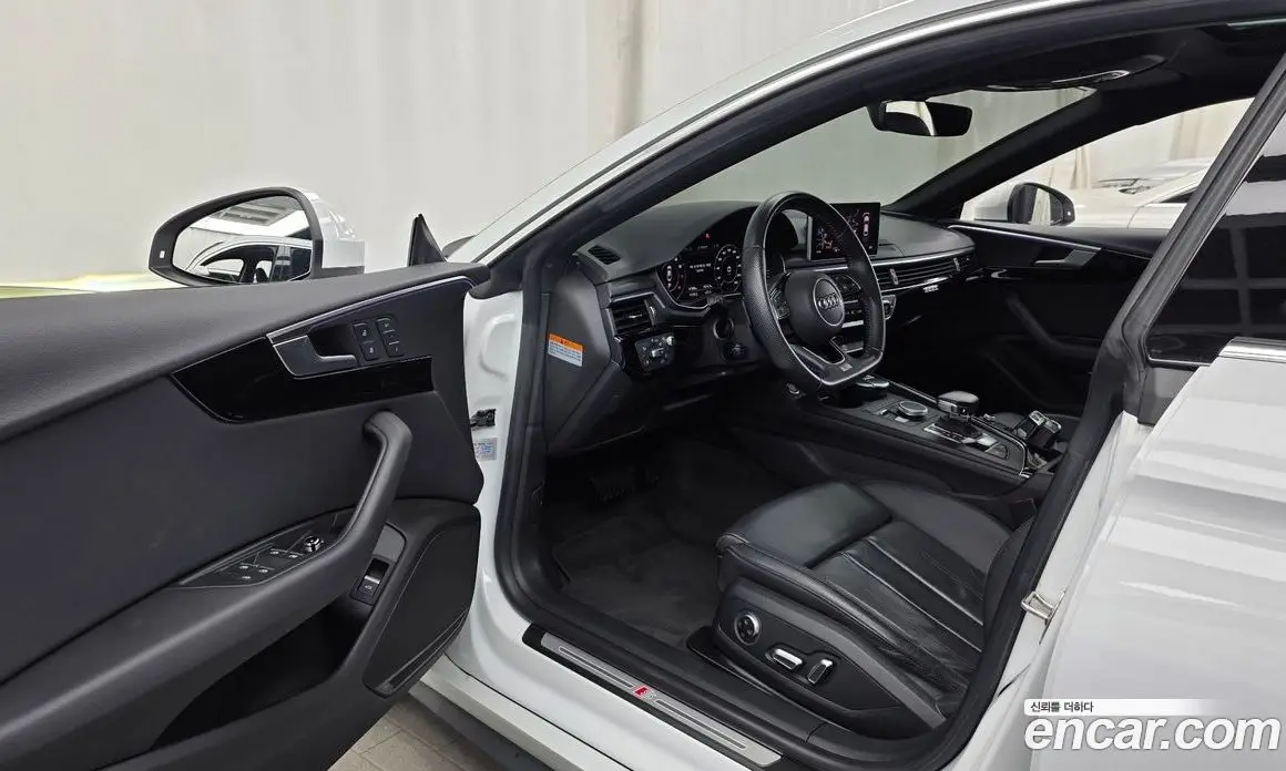 Audi A5 2019 2.0 автомат (гидро), фото 13