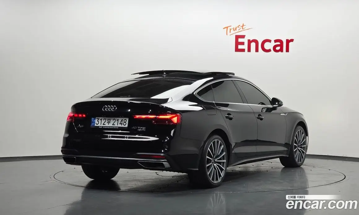 Audi A5 2022 2.0 автомат (гидро), фото 2 Audi A5 2022 2.0 автомат (гидро), фото 2