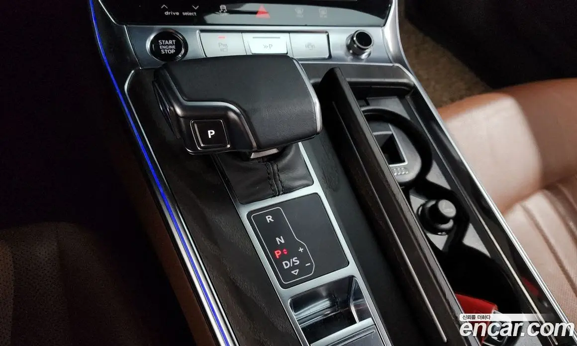 Audi A6 2021 2.0 автомат (гидро), фото 12