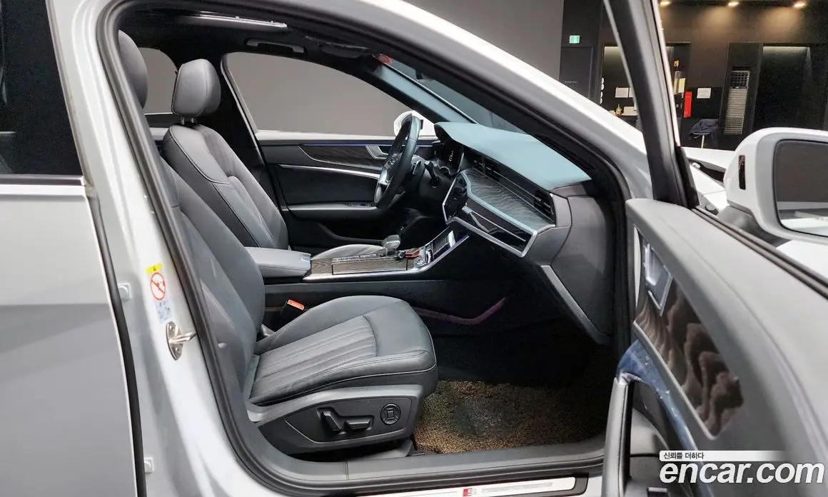 Audi A6 2022 2.0 автомат (гидро), фото 16