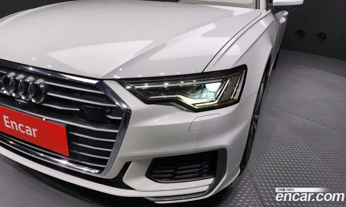 Audi A6 2022 2.0 автомат (гидро), фото 8