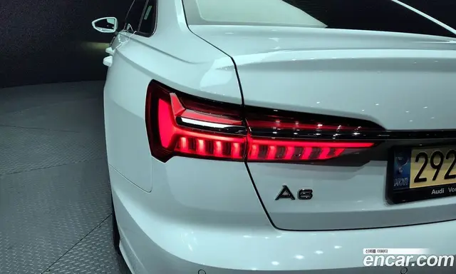 Audi A6 2022 2.0 автомат (гидро), миниатюра 9