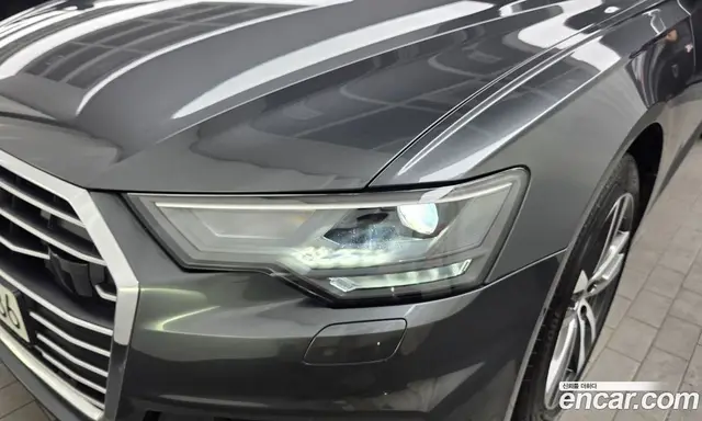 Audi A6 2022 2.0 автомат (гидро), миниатюра 8