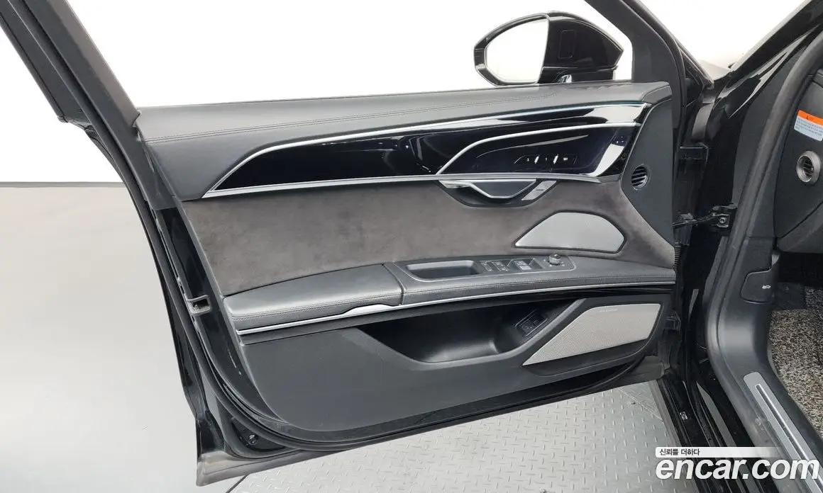 Audi A8 2019 3.0 автомат (гидро), фото 13 Audi A8 2019 3.0 автомат (гидро), фото 13