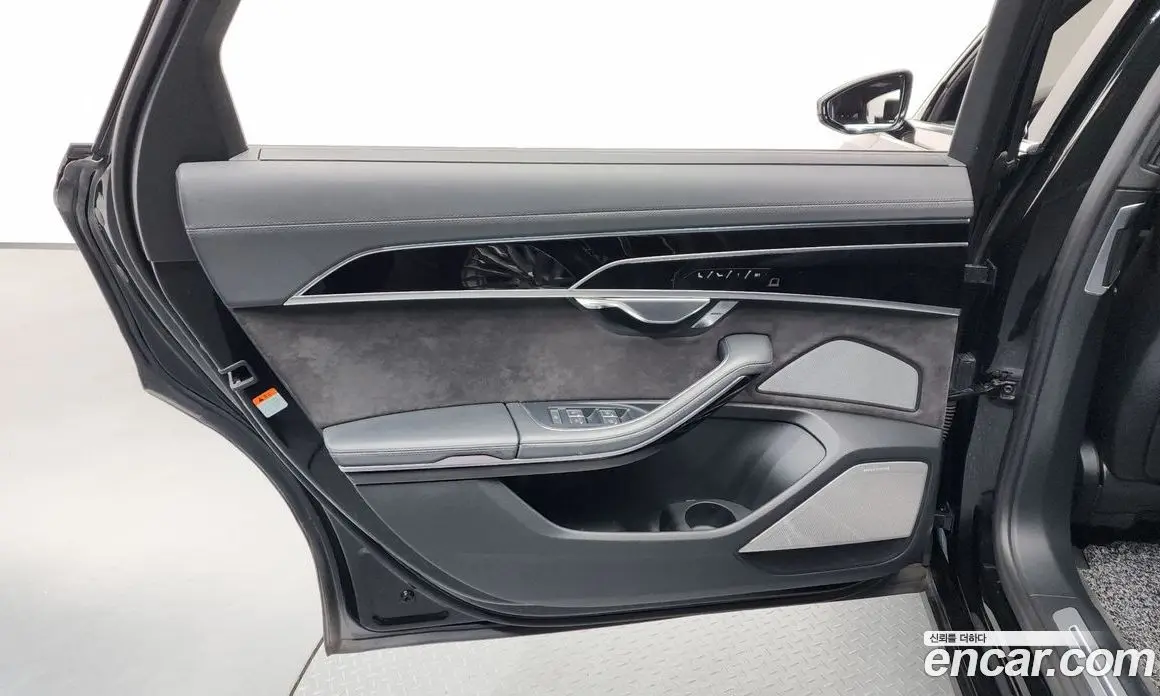 Audi A8 2019 3.0 автомат (гидро), фото 14 Audi A8 2019 3.0 автомат (гидро), фото 14